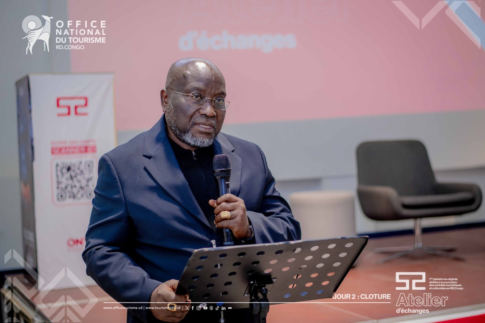 Administrateur directeur général de l'office national du tourisme